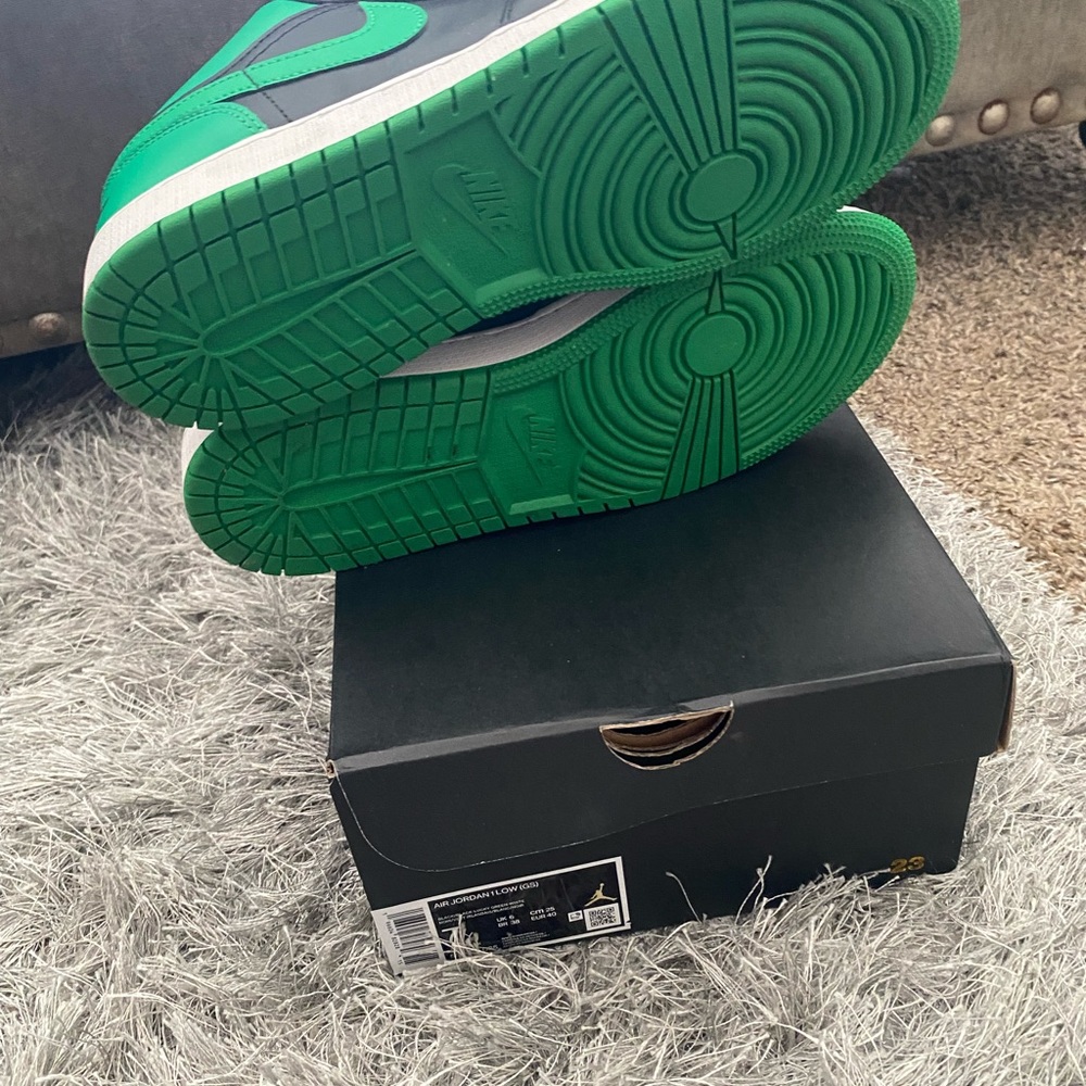 Jordan 1 - Picture 5 of 5